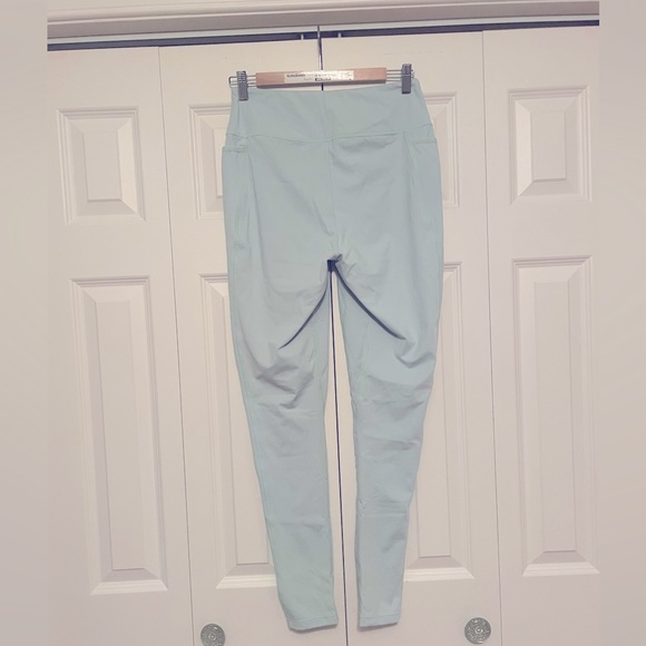 Mint Gymshark Leggings with pockets - Picture 5 of 6